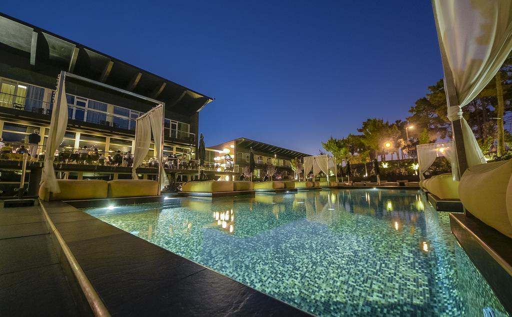 Evidencia Belverde Hotel أمورا المظهر الخارجي الصورة